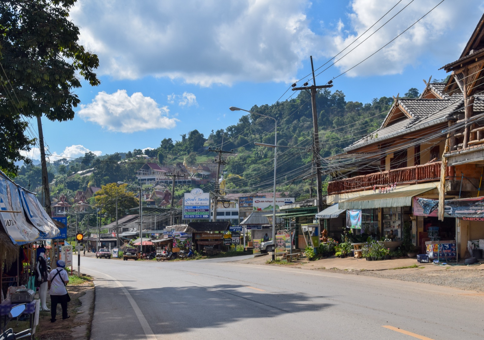 清迈湄林 Ban Pong Yaeng Nai 村路和山地村落环境