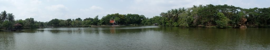 邦喀昭 Bang Kachao 水边和绿地视角