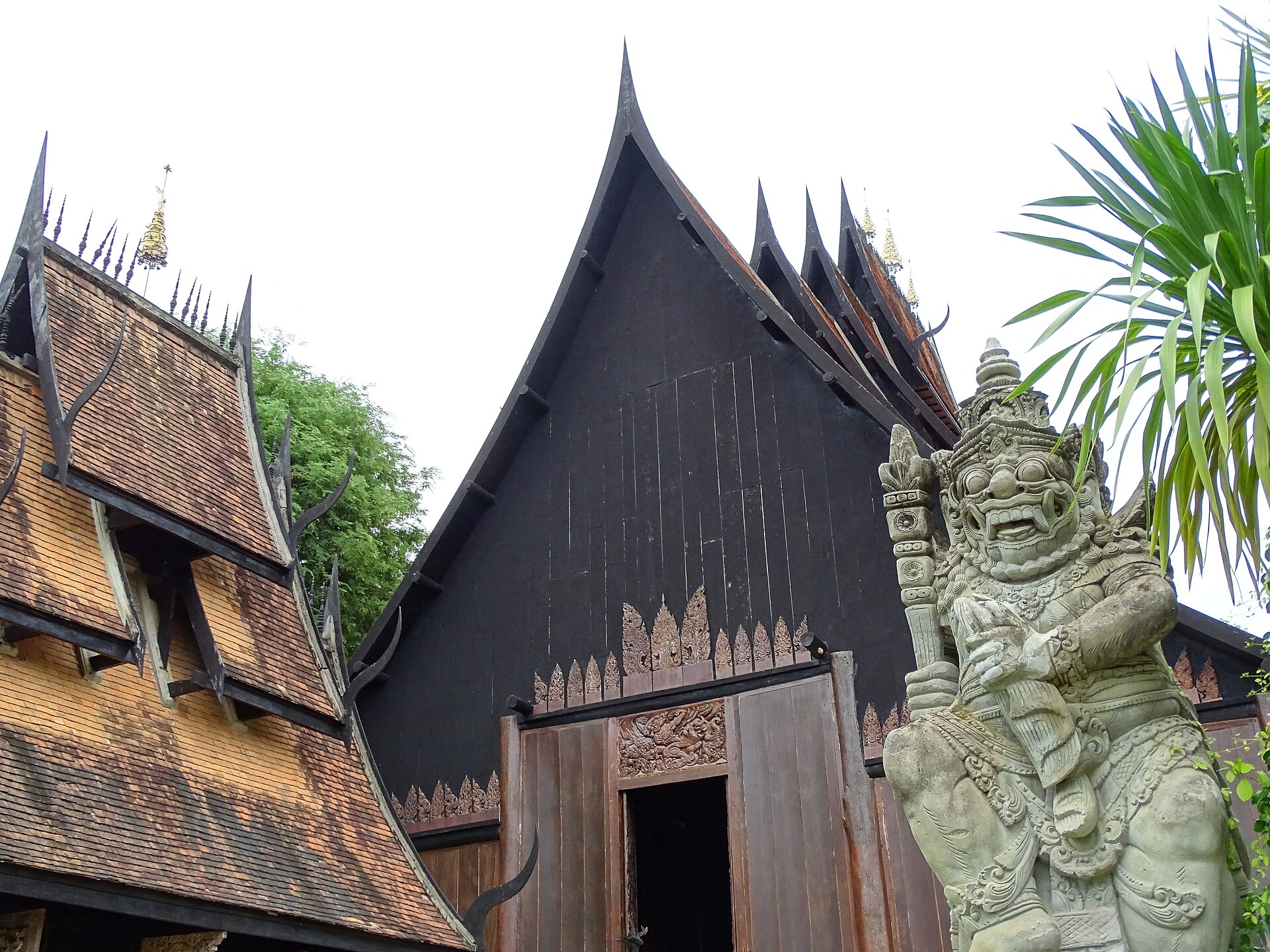 清莱黑庙 Baan Dam Museum 黑屋博物馆