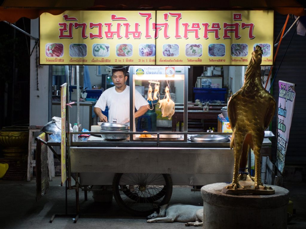 泰国 Khao Man Kai 鸡饭摊位