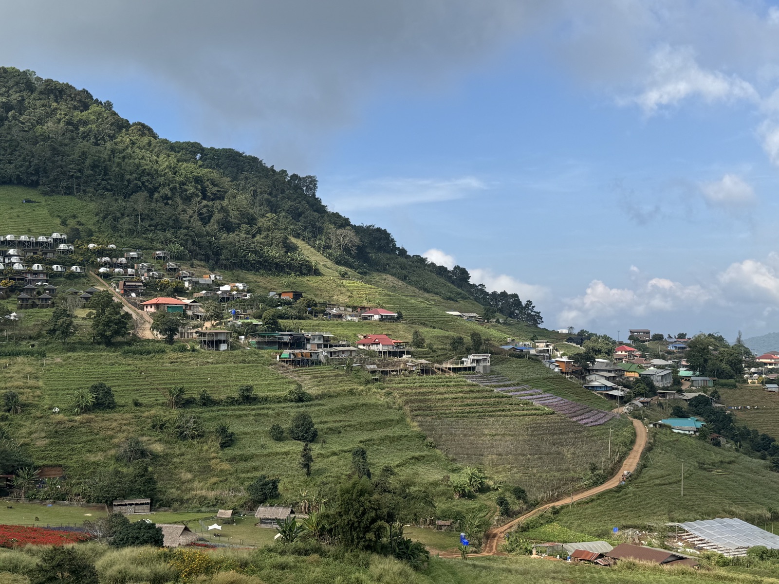 雨季清迈湄林 Mae Sa Valley 山谷视野