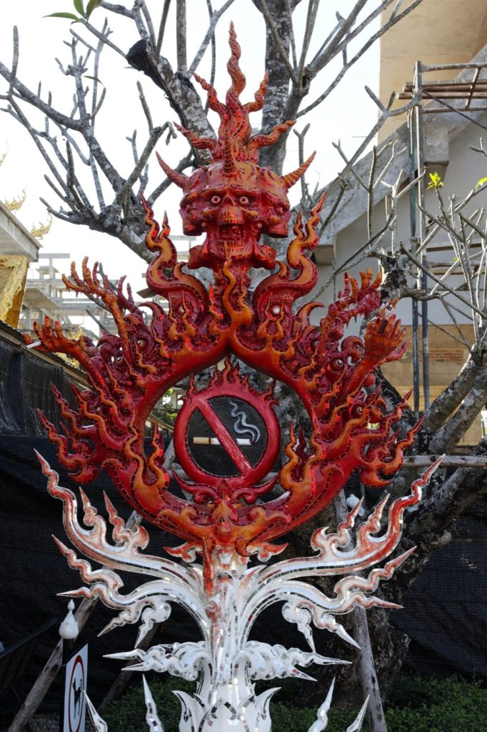 清莱白庙园区艺术装饰