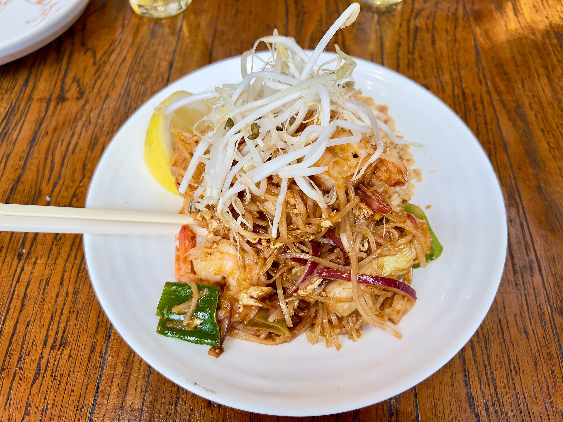thai food pad thai new