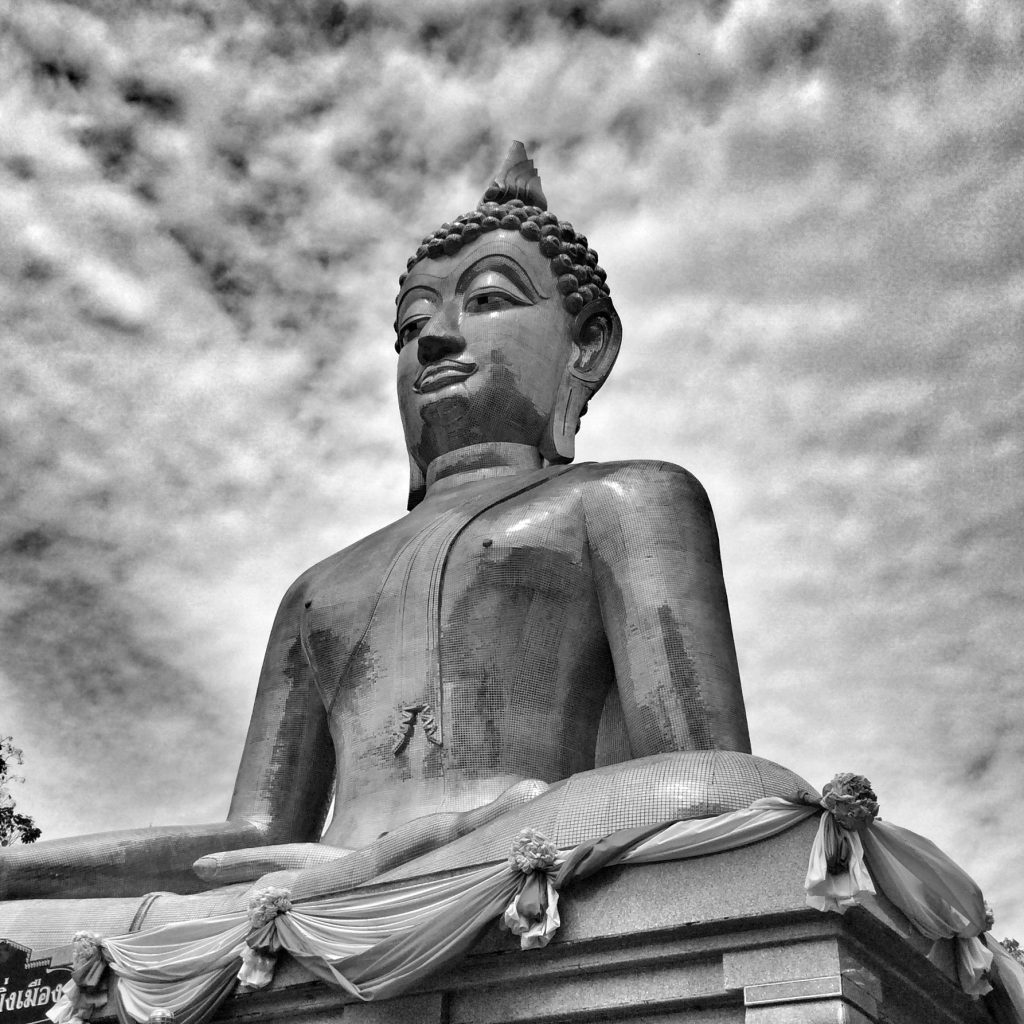 安纳乍能 Phra Mongkhon Ming Mueang 大佛
