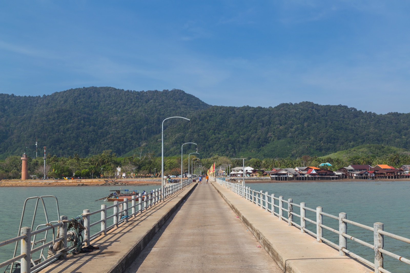 甲米兰塔岛 Lanta Old Town 码头