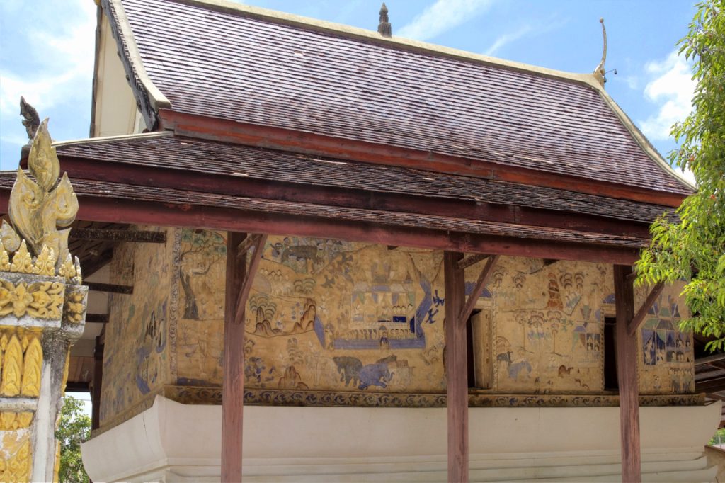 马哈沙拉堪府寺院建筑