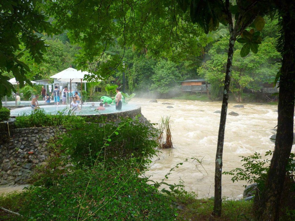 拉廊温泉景观