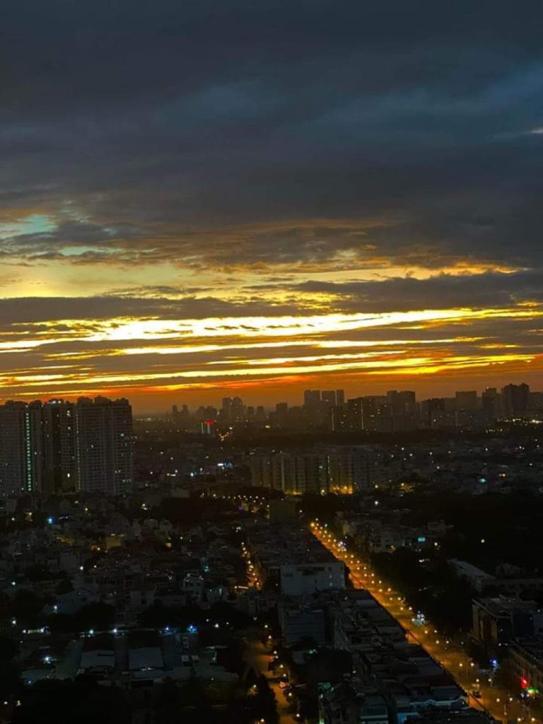 曼谷 Vanilla Sky Rooftop Bar 户外座位