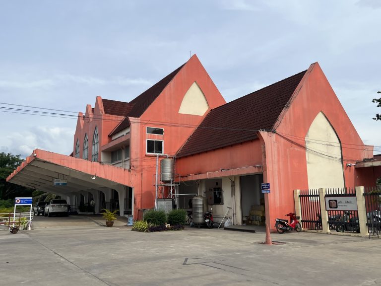 Khok Pho和酒店门牌,哪个才是北大年火车旅程的终点?
